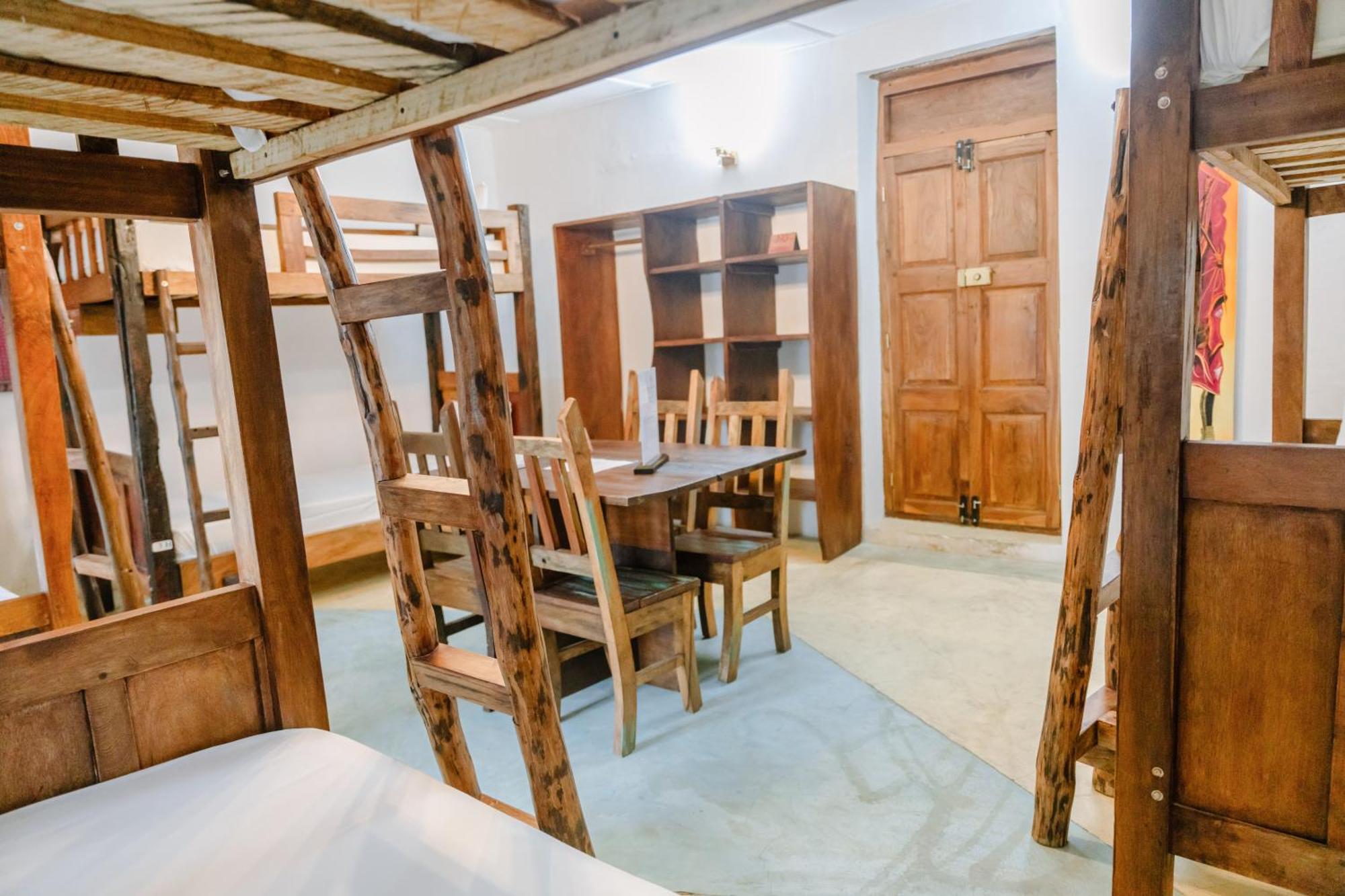 Shoki Shoki Guest House Zanzibar Buitenkant foto